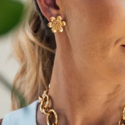 Daisy Studs|Susan Shaw Online