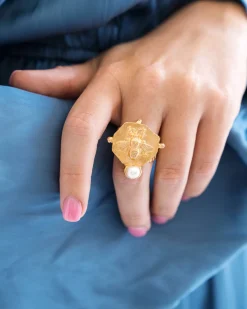Pearl Bee Ring|Susan Shaw Hot